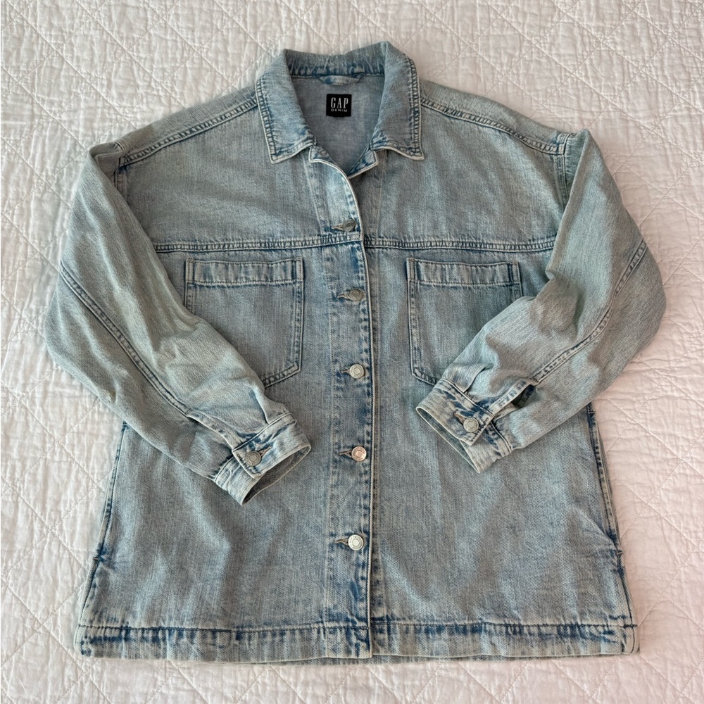 GAP Women's Faded Blue Jean Jacket